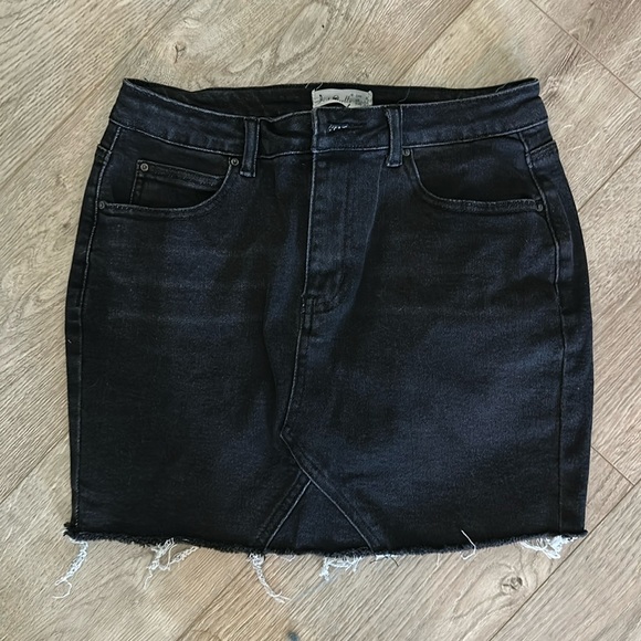 Dresses & Skirts - Just Quella ladies, black, jean skirt size medium